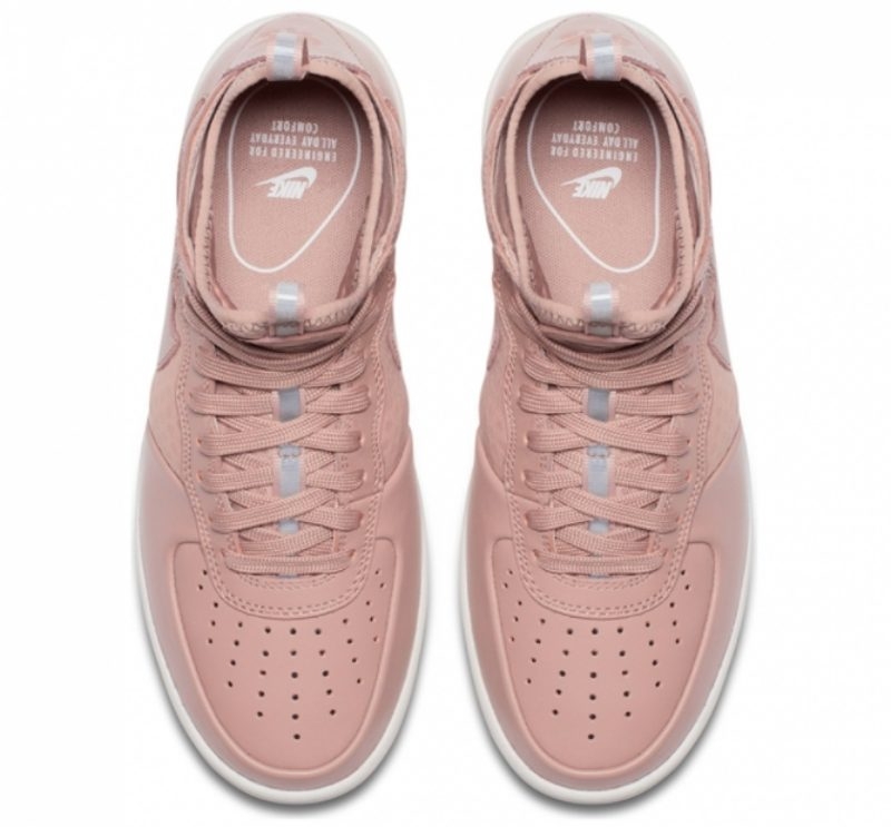 粉紅波鞋 Nike 約1 (USD110)