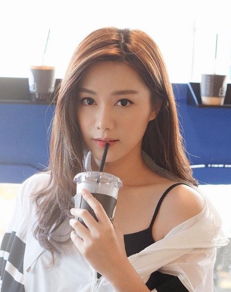 檸檬水 檸檬水美白(圖片來源:IG@roxannetong)