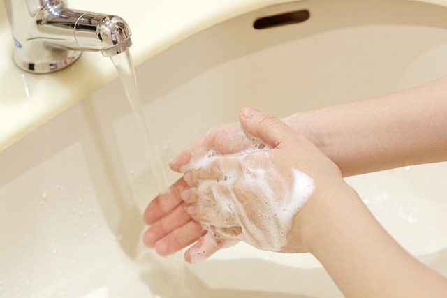 正確防疫流程 保持雙手清潔。