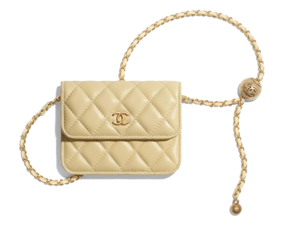 CHANEL CLUTCH WITH CHAIN