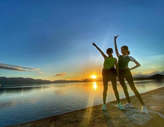 唐诗咏荣升视后剧接剧不停拍 偷空丧约朋友跑步keep fit