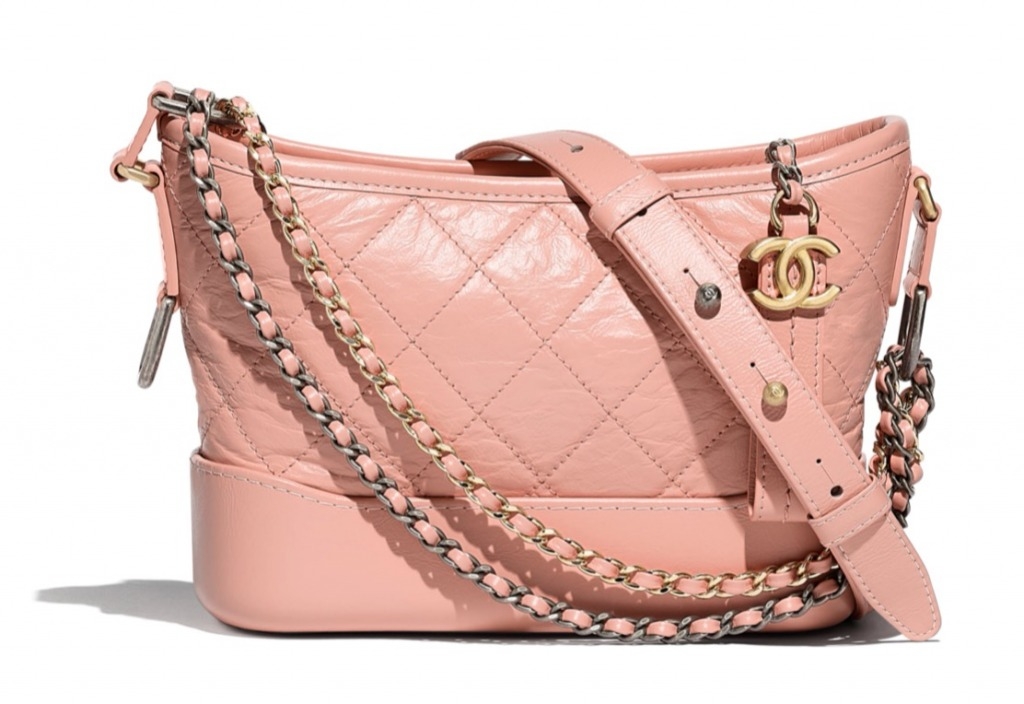 Aged Calfskin Chanel’s gabrielle small hobo bag HK,200(圖片來源：Chanel官網圖片）