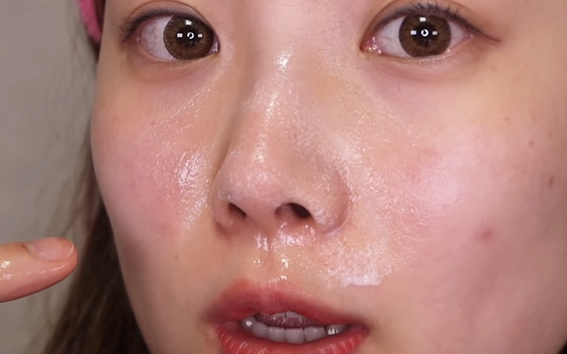 凡士林去黑頭方法進化版步驟5. 加水乳化卸妝油