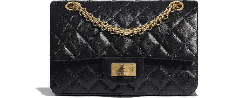 2021年保值手袋款推薦 Chanel 2.55 Handbag 官方價：HK$61,900 回收價：HK$35,665-$59,442