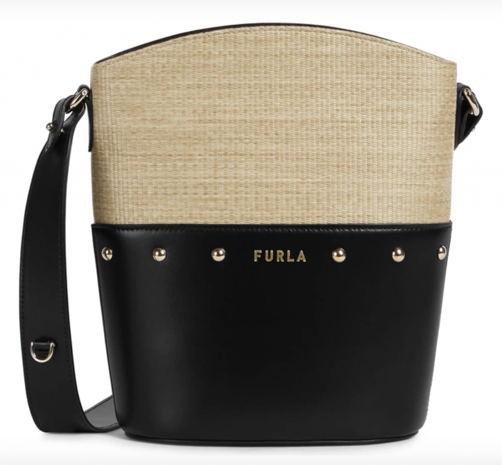 FURLA SHARE Mini Bucket Bag Deserto（圖片來源：FURLA）