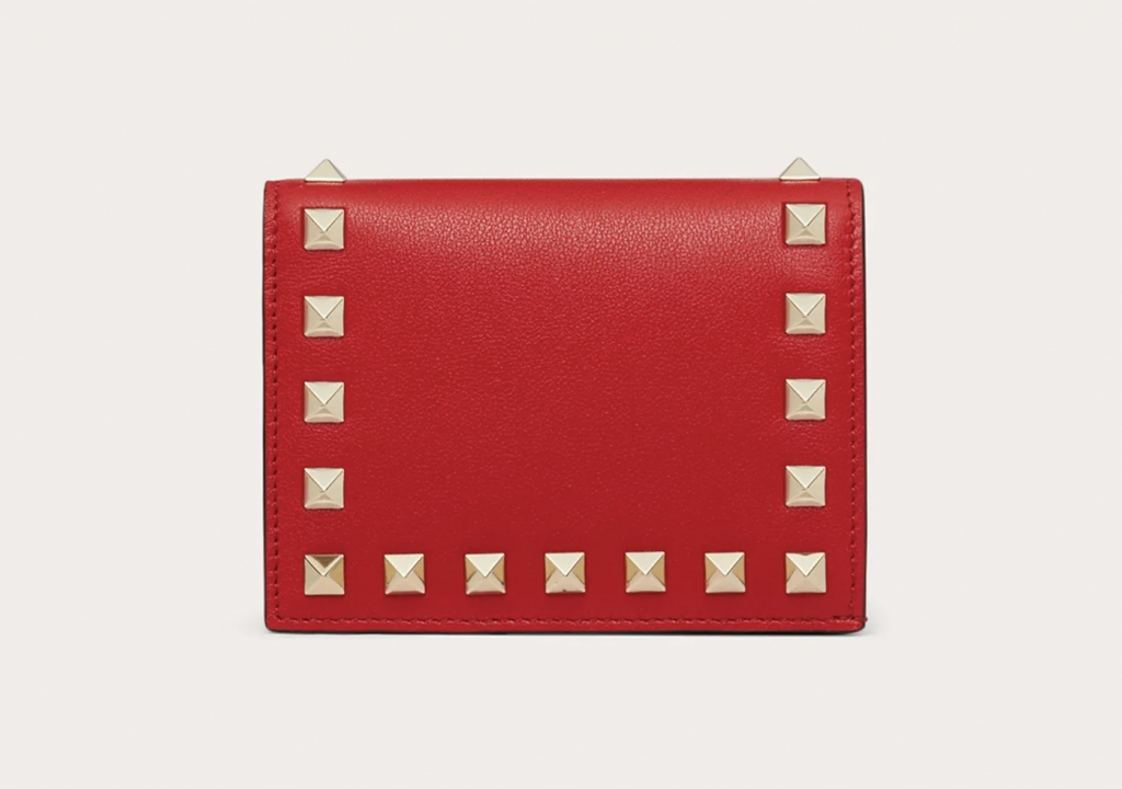 名牌短銀包 Valentino Compact Rockstud Calfskin Wallet Rouge Pur HK$3,900