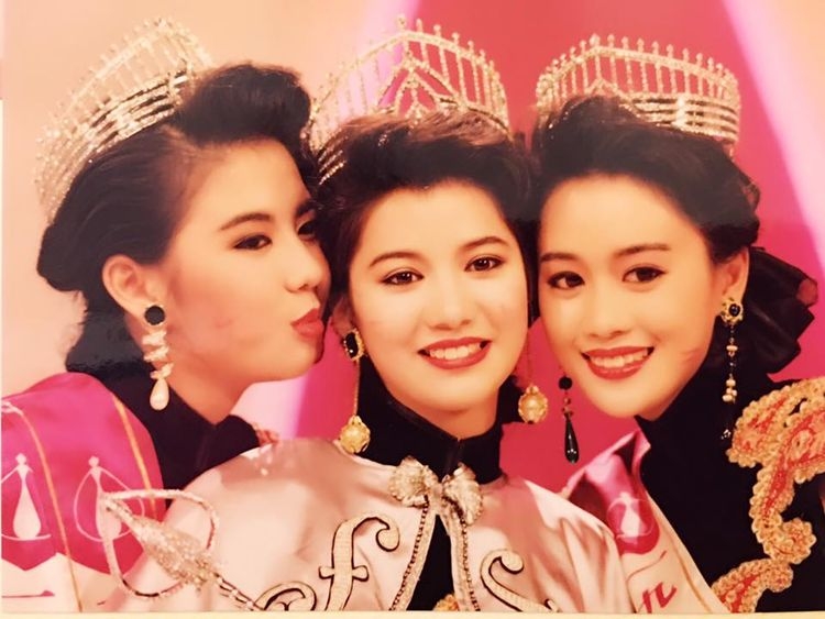 （圖片來源：TVB《1990年度香港小姐》截圖）