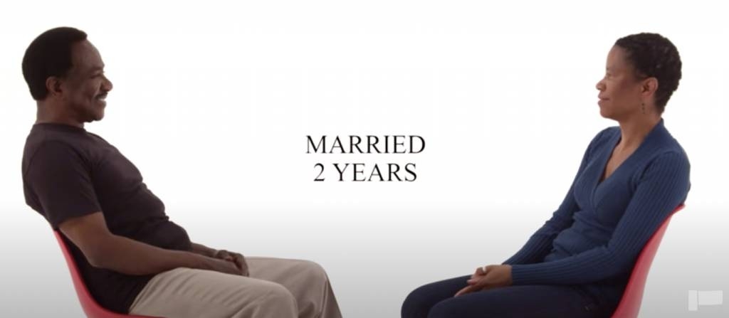 4分鐘對望結婚兩年的夫婦表示相當美好