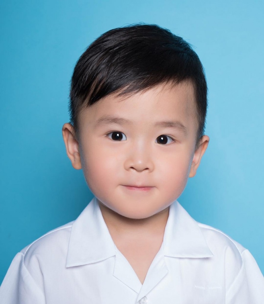 4歲男童「神母小戰士」Sheldon在K1開學前一個月，突然確診了罕見癌症「神經母細胞瘤」第四期