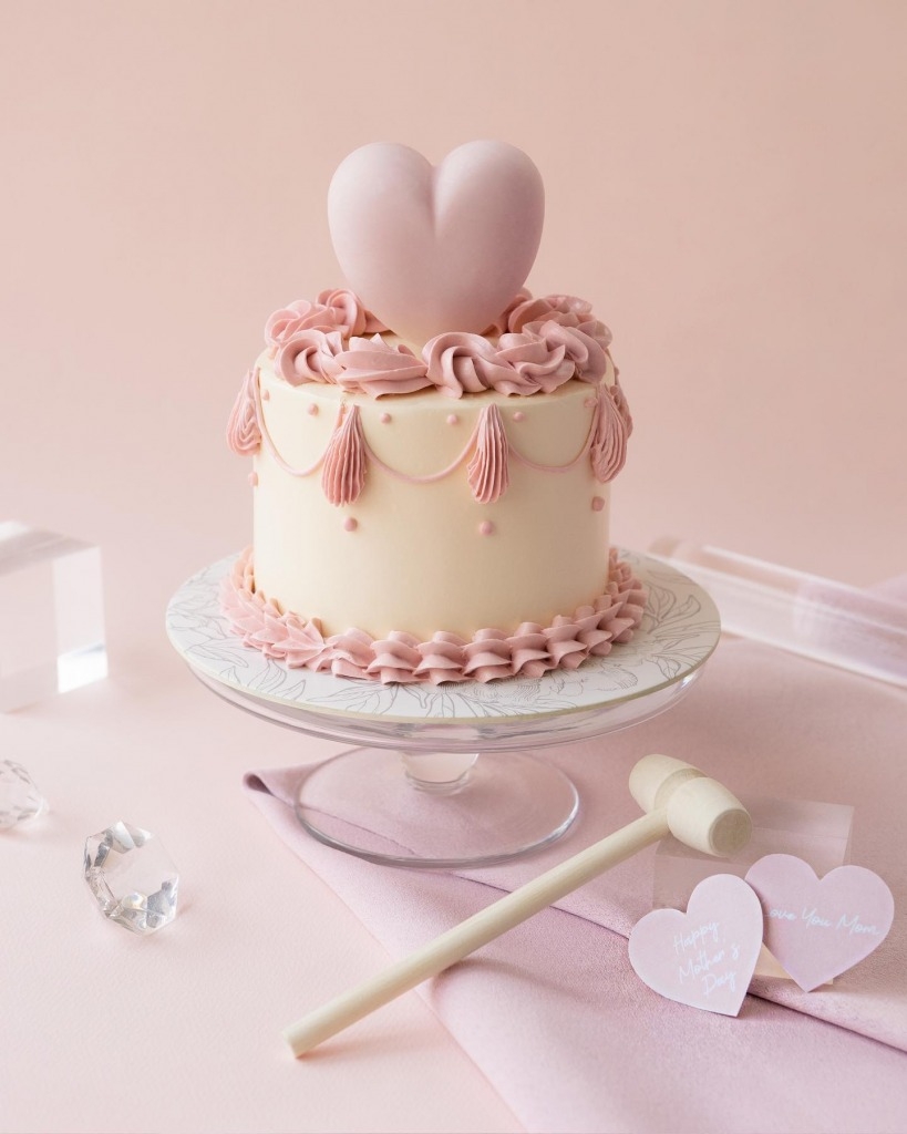母親節蛋糕 VIVE Cake Boutique 「Perfect MOM-ent」蛋糕 $880/1 lb