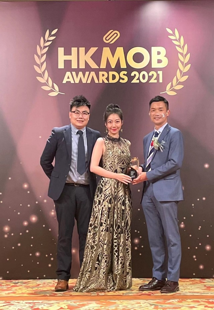許瑩 創辦人許瑩帶領全球引力移民獲得2021年最優秀品牌大獎。