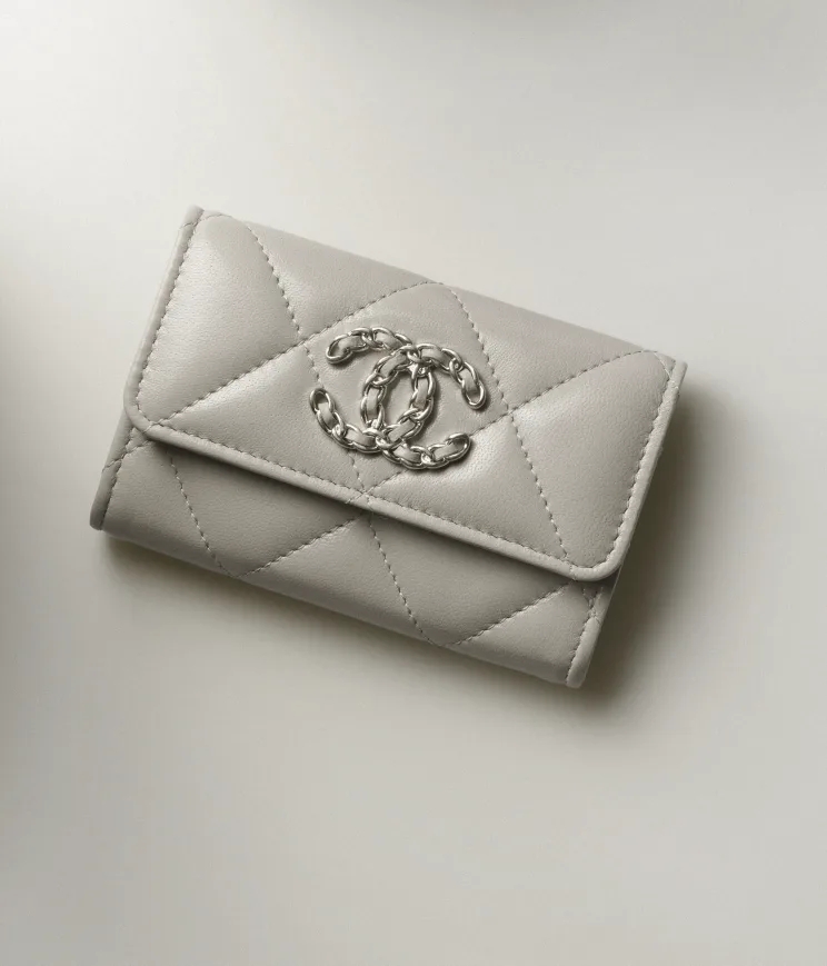 Chanel銀包