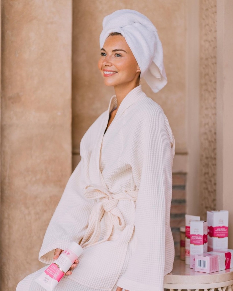 英國女生 濕疹 Camille推出個人護膚品牌「The Beauty of Eczema」。