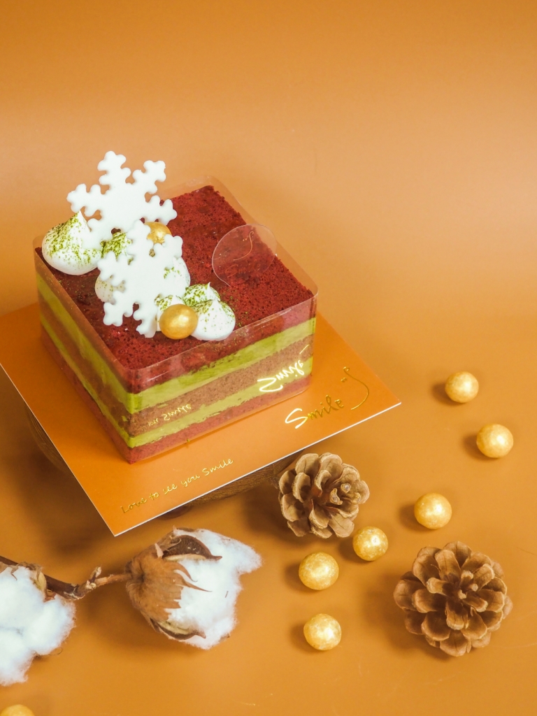 聖誕蛋糕2022 綠茶慕絲紅絲絨朱古力海綿蛋糕3吋 早鳥優惠HK$188；原價HK$218