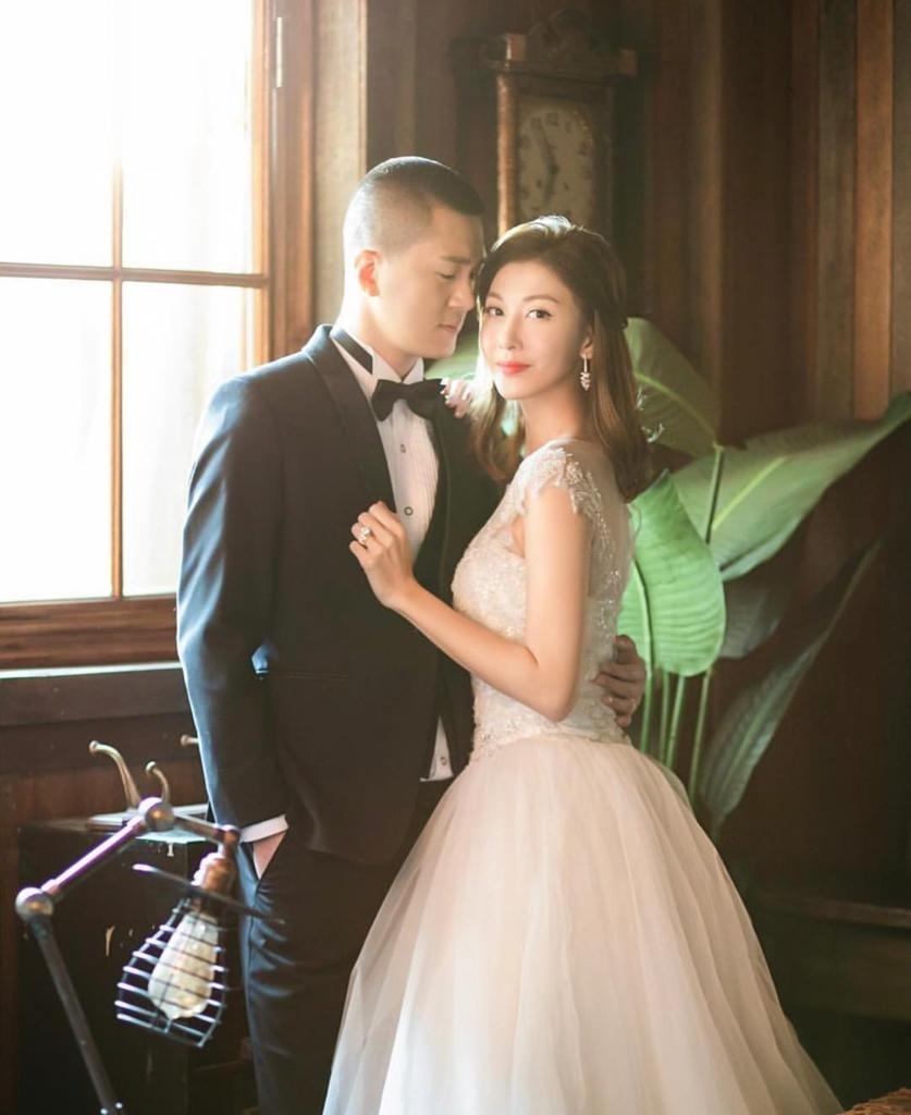 李彩華 2019年與內地富商黃彥書Eric）閃婚，隨即在2020年閃離。