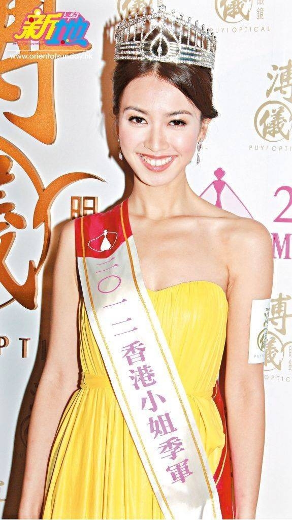 朱千雪 朱千雪是2012年度港姐季軍，當年冠軍是張名雅，亞軍則是黃心穎。