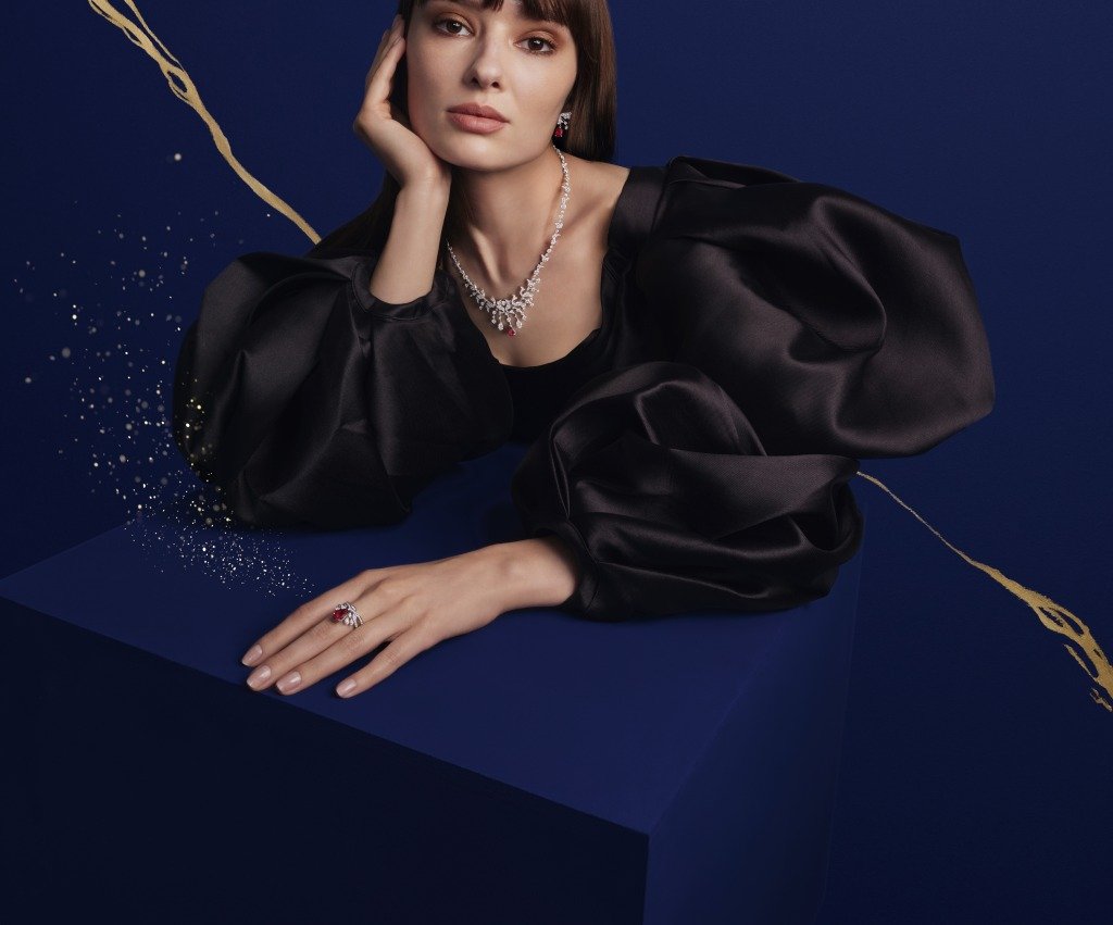 時尚速報 chaumet珍寶 Soir de Fête白金及鉑金耳環,鑲嵌紅寶石及鑽石Soir de Fête白金及鉑金項鏈,鑲嵌紅寶石及鑽石Soir de Fête白金及鉑石戒指,鑲嵌紅寶石及鑽石