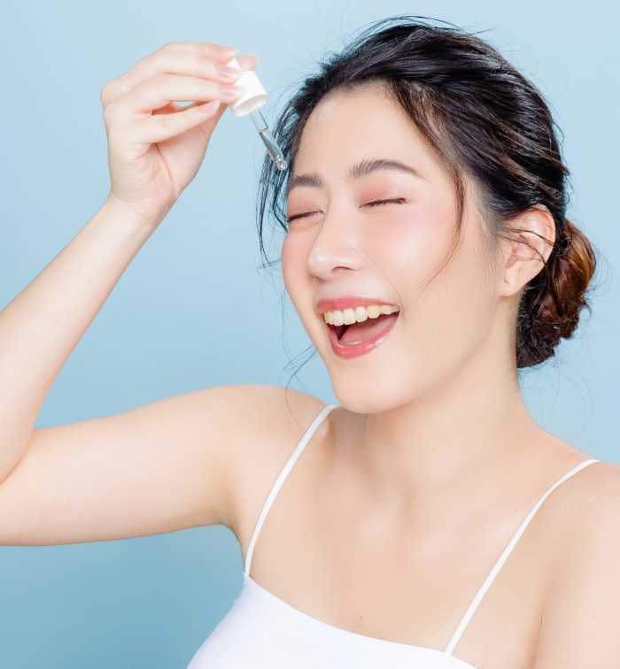 抗衰老精華好用推薦｜5大抗老成份 緊緻抗皺、收細毛孔 逆齡效果翻倍！
