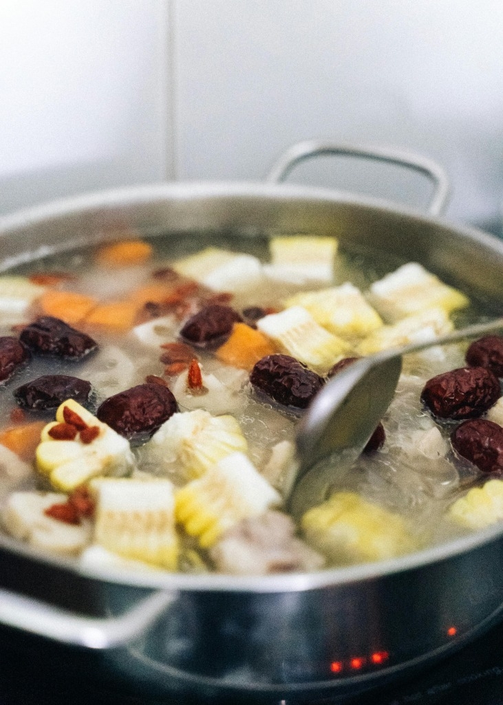 淡斑食物 (圖片來源:pexel@Anna Tarazevich)