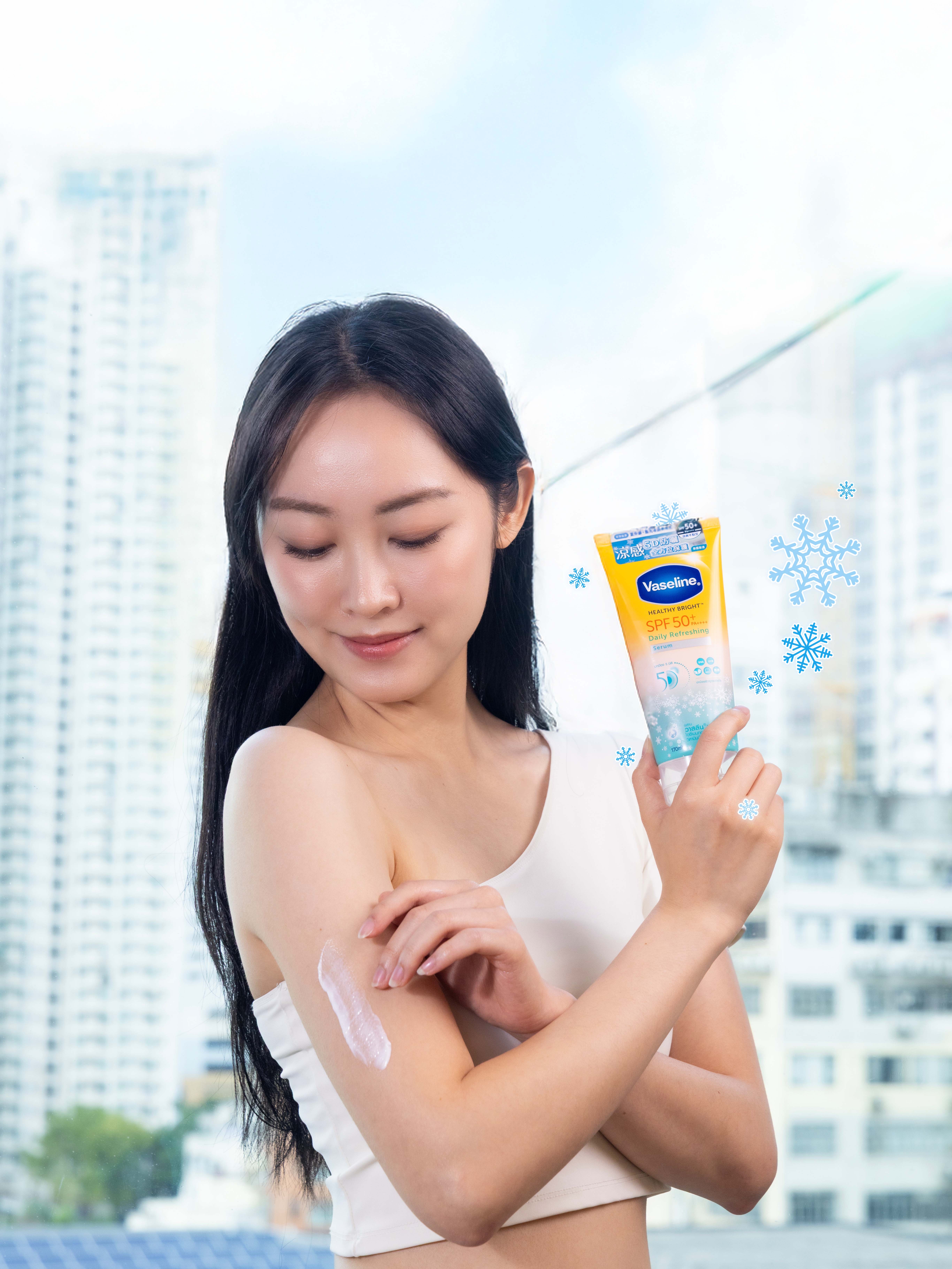 防曬界冰鎮神器！凡士林 SPF50 日常涼感防曬身體精華液  今夏最強戶外活動防曬黑科技！