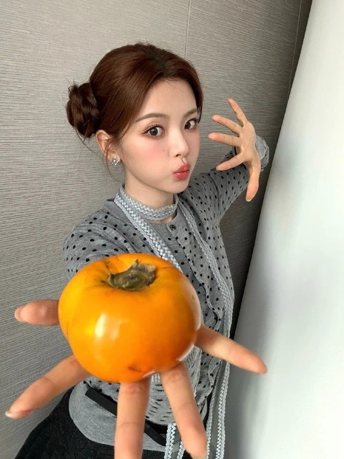 柿子功效與禁忌｜秋季果王！潤燥止咳、鮮果/柿餅營養大不同！吃錯易肚痛