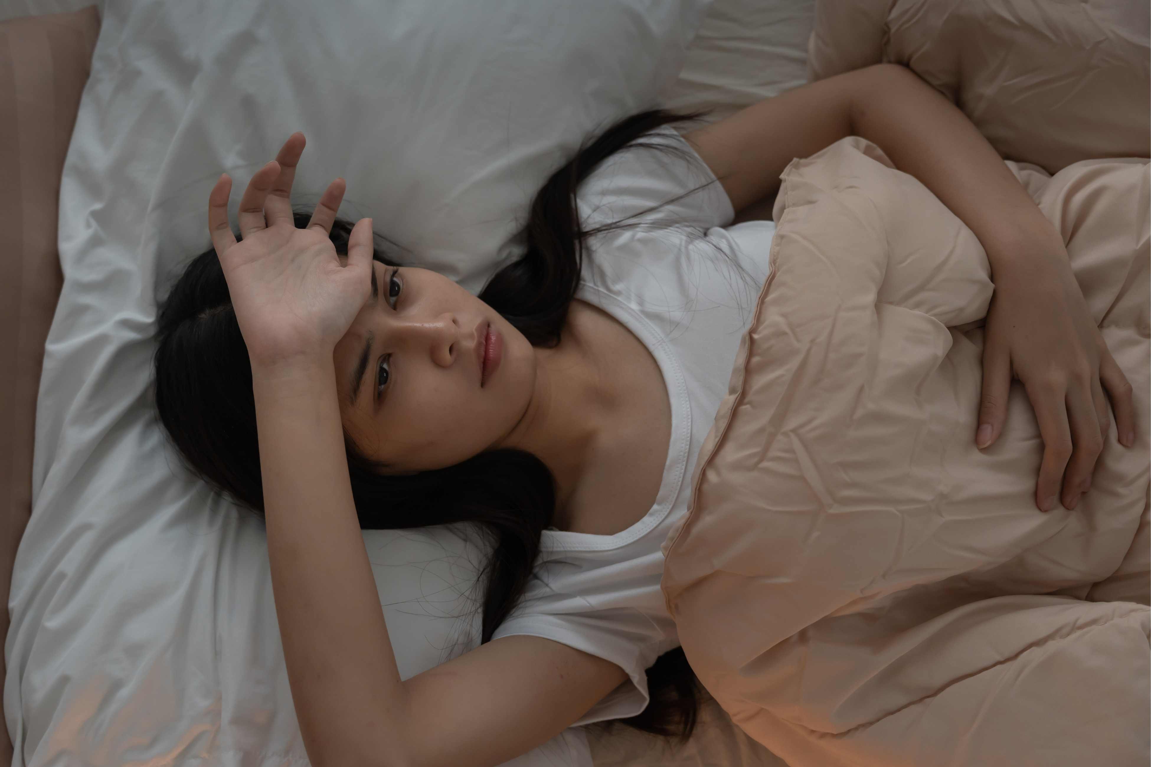 失眠怎麼辦｜高壓/焦慮致睡眠障礙！了解原因及6個有效解決方法