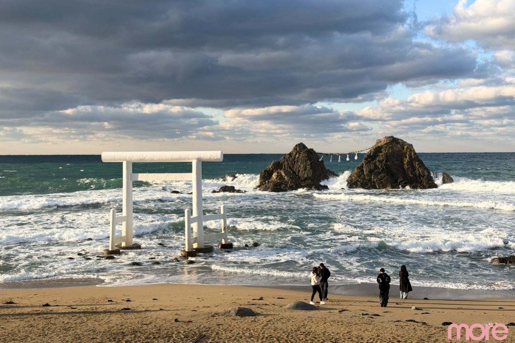 福岡糸島一日遊 福岡糸島必去景點 :櫻井二見浦夫婦岩(圖片來源:Echo Cheung攝)