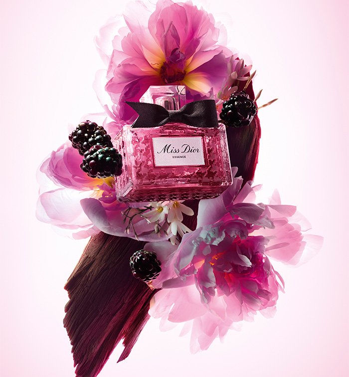 新女性自信魅力！第24屆Beauty and Wellness Awards「最喜愛的香水」—Ｍiss Dior純香精