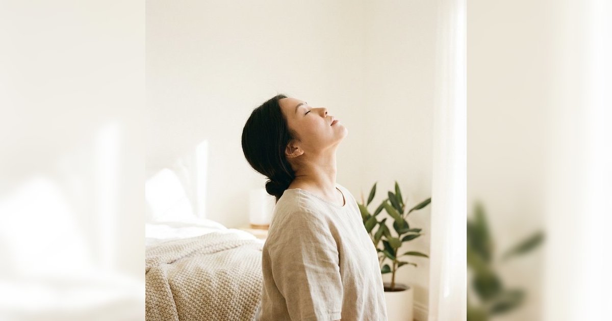 消除雙下巴｜專家教8個瘦面運動KO包包面重塑V面下顎線！告別低頭族雙下巴