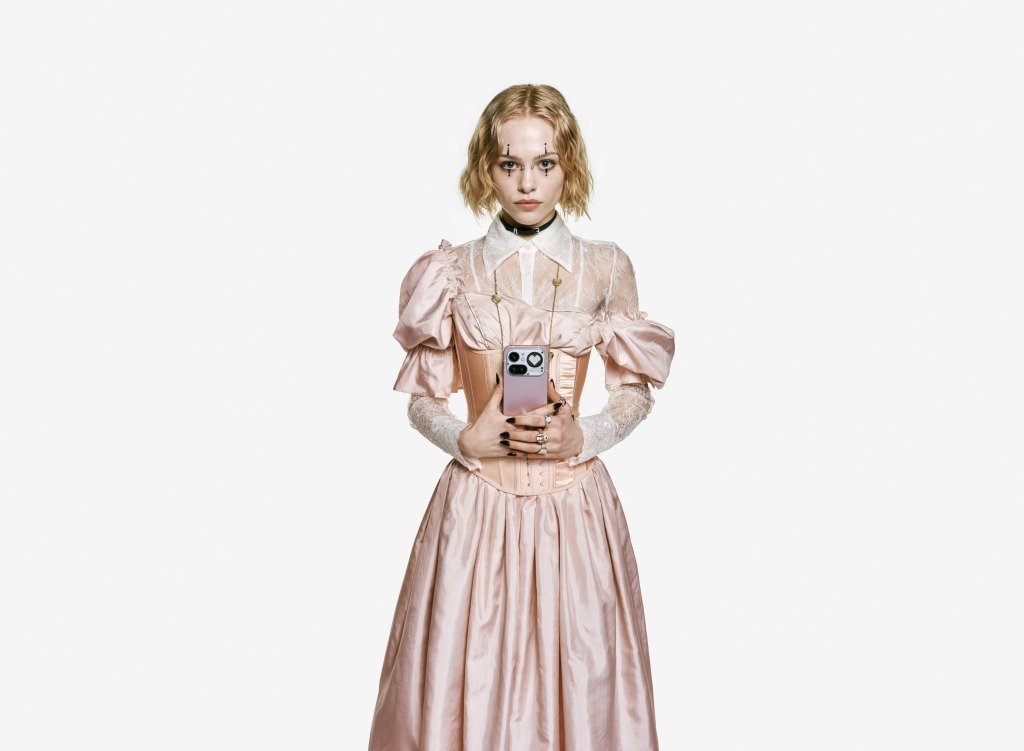 nothing phone4a Nothing Phone (4a)招牌的燈效重大革新（圖片來源：Nothing提供）