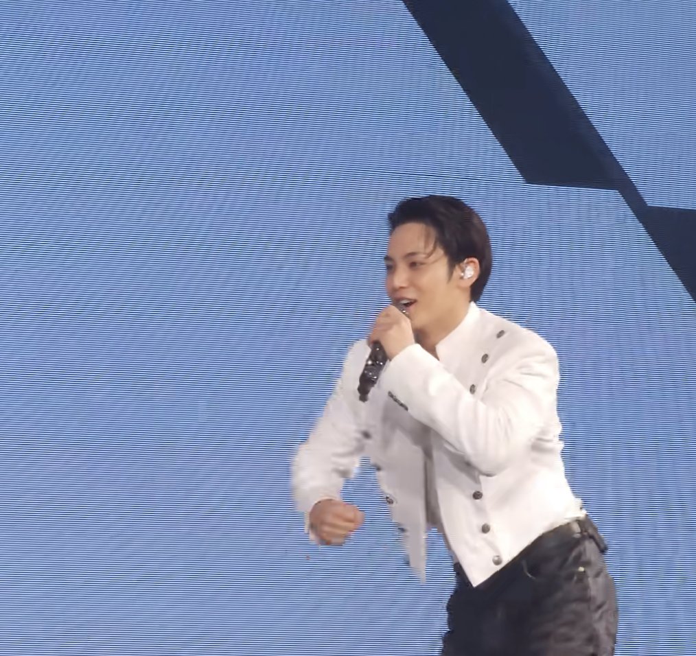 SEVENTEEN演唱會2026 金珉奎現編火鍋舞!(圖片來源:MORE編輯部)