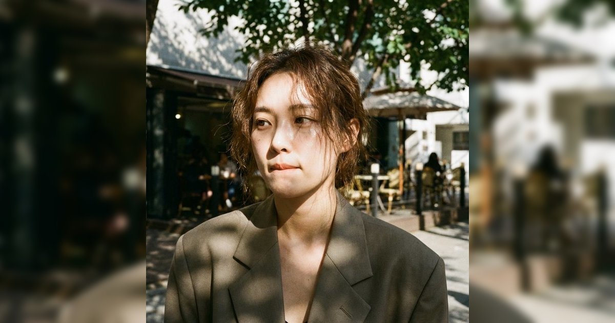 【心理分析】不自覺咬唇是求救訊號？專家揭4大真實想法