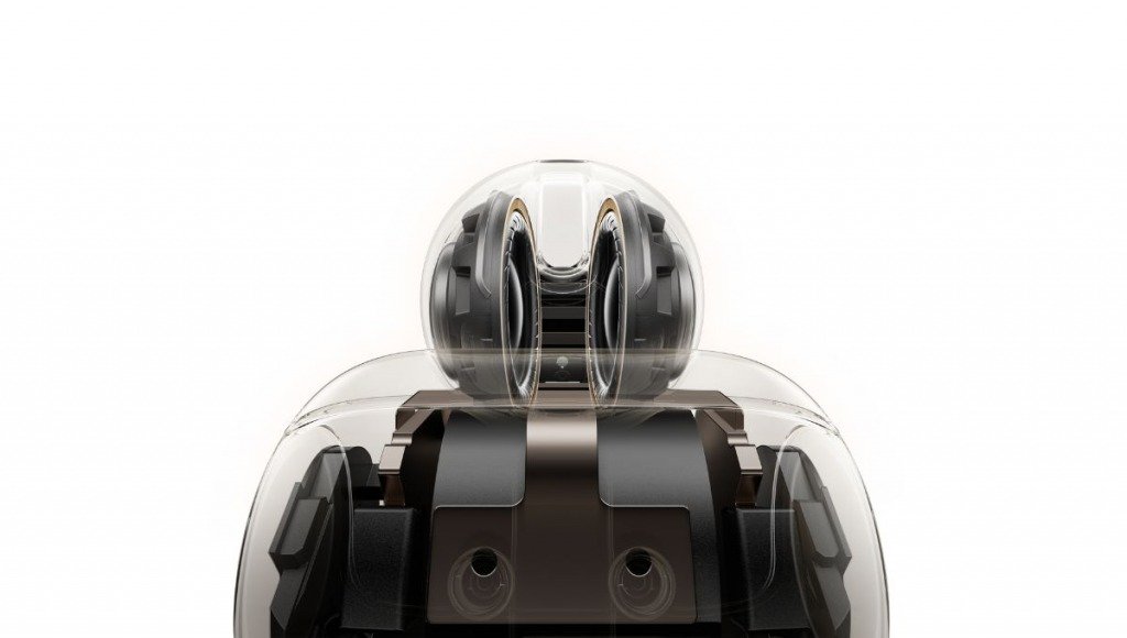 shokz opendots2 為了在享受音樂的同時兼顧隱私,OpenDots 2 引入了全新的 MirrorPitch™ 聚能鏡技術(圖片來源:官方提供)