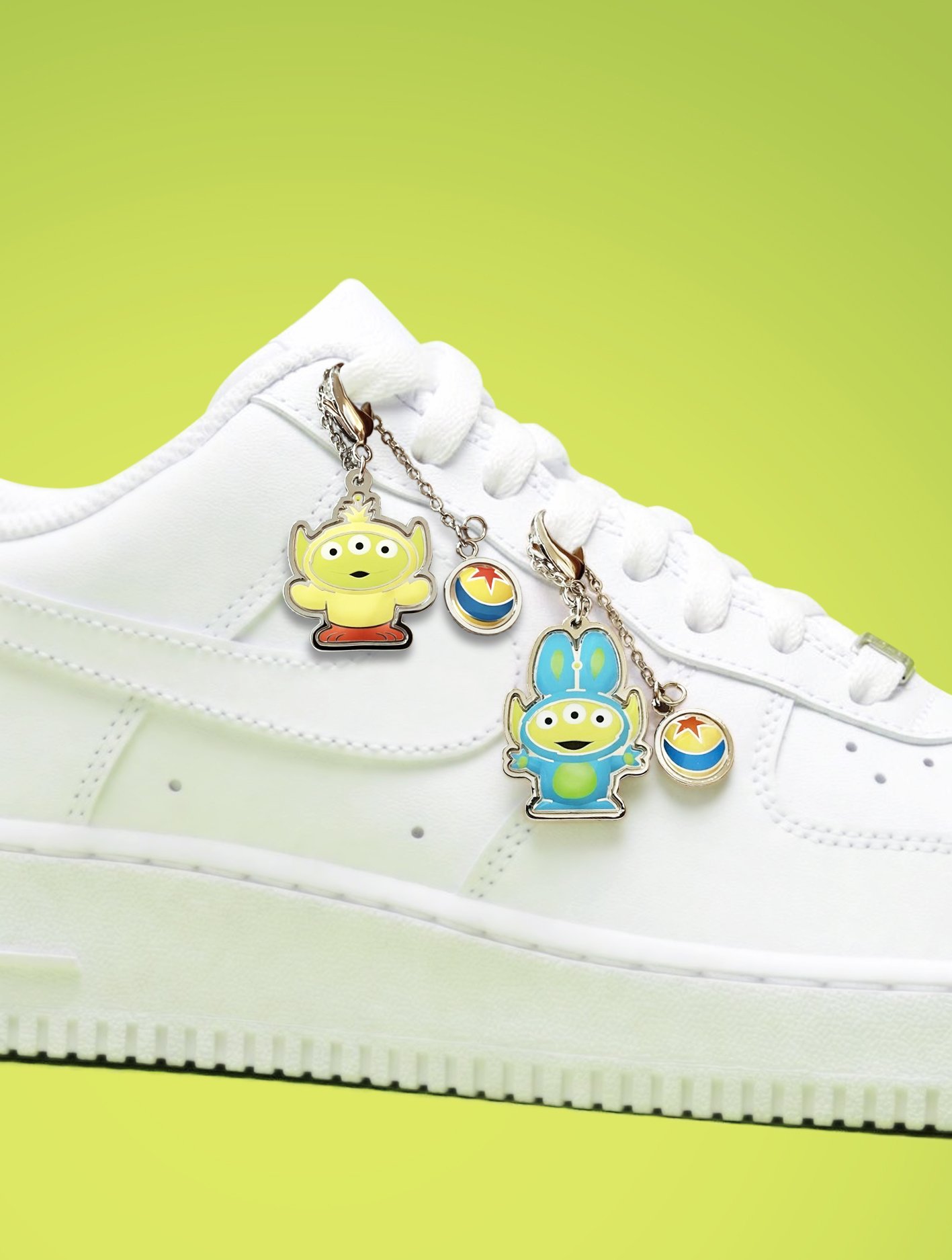 BLINGTOY夏日推出Disney及Pixar三大新系列盲盒！收藏必備三眼仔鞋扣吊飾