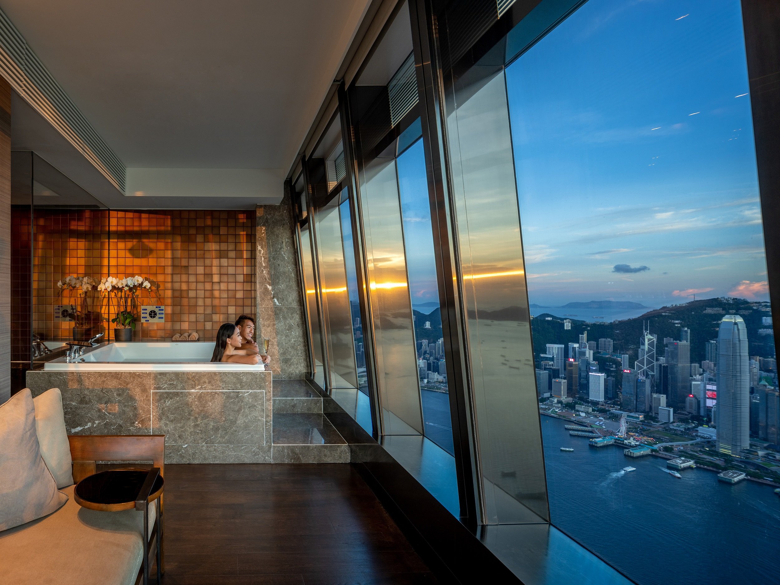 香港麗思卡爾頓酒店The Ritz-Carlton Spa全球最高五星級水療中心 尊享9折優惠