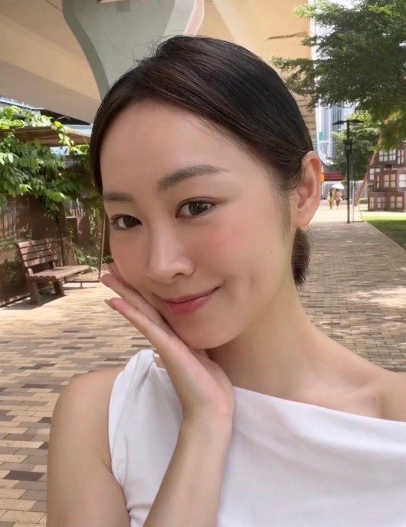 無針微調 非常適合香港季節交替及潮濕天氣下使用,一點黏笠感也沒有。(圖片來源:more)
